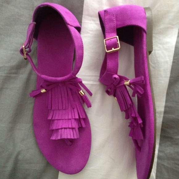 Fuchsia fringe sandals