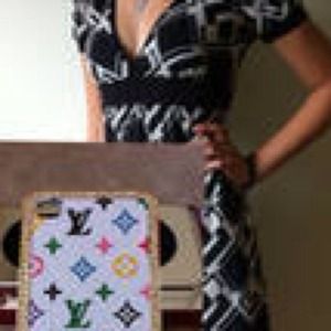 Bundle for @melson78