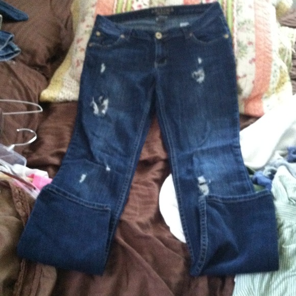 Jeans straight legs destressed - Picture 1 of 1