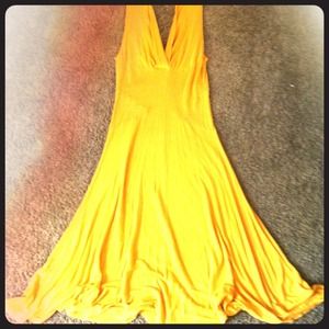 Adorable yellow dress!!!!