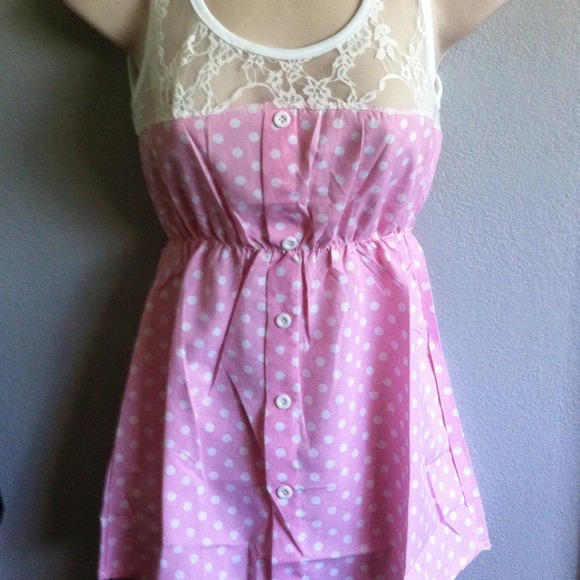 Cute Pink Polka Dot & Lace Top! - Picture 2 of 4