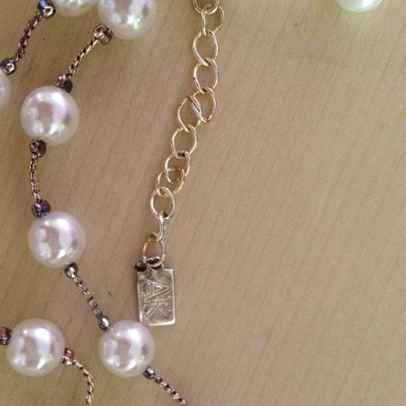Anne Klein pearl necklace