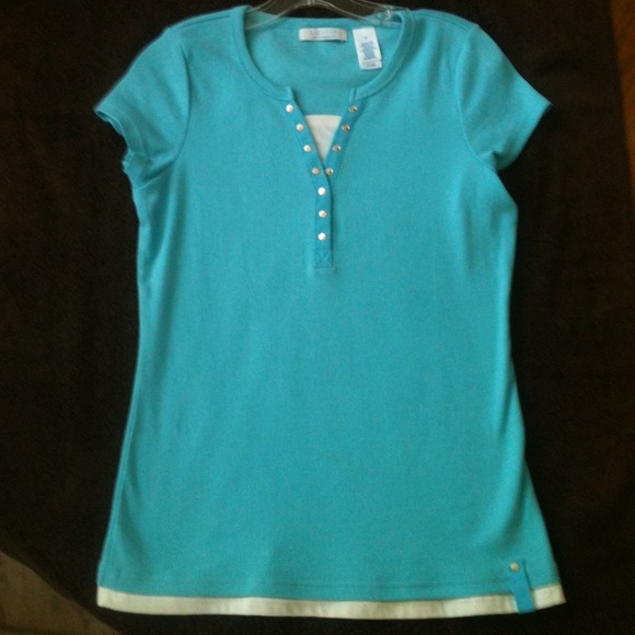 Summer Tee - NEVER WORN!! - Picture 1 of 3