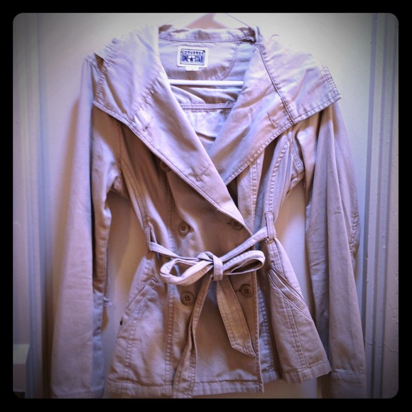 Like-new converse cotton pea coat with hood.