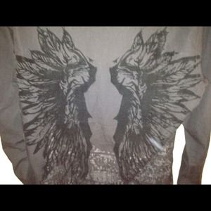 Roar shirt nice you will love it