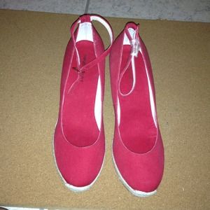 Nine West Shoes - Red Espadrille Nine West Shoes - Red Espadrille