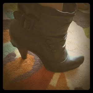 Burlesque bootie