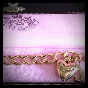 Reserved For @gabbyenzo Juicy Couture Charm