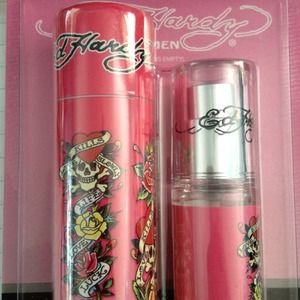 Reserved for @kittykeiraxo Ed Hardy Hearts&Daggers