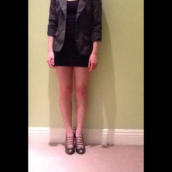 Authentic Stuart Weitzman Pumps *NEW* - Picture 2 of 4