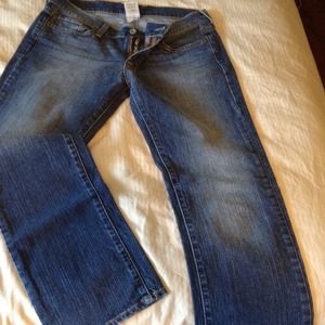 REDUCED!!....Lucky brand jeans 32" inseam