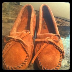 REDUCED!! Minnetonka Moccasins