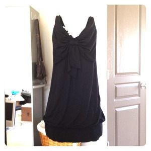 Black H&M dress with bow on the front