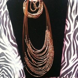 💛Gold-tone Beaded Set💛