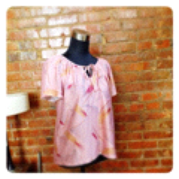 Tops - HALF OFF SALE | Vintage✨Pink BUTTERFLY Sleeve Top Tops - HALF OFF SALE | Vintage✨Pink BUTTERFLY Sleeve Top