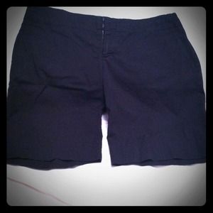 Black Gap Bermuda shorts