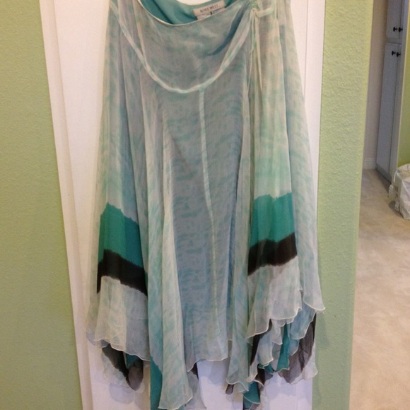 Angled layered skirt