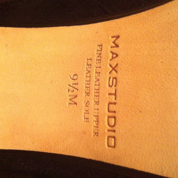 Black suede open toe evening shoes - Picture 3 of 4