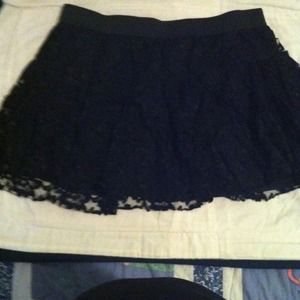🌟🌟🌟SOLD🌟🌟🌟Black lace skirt
