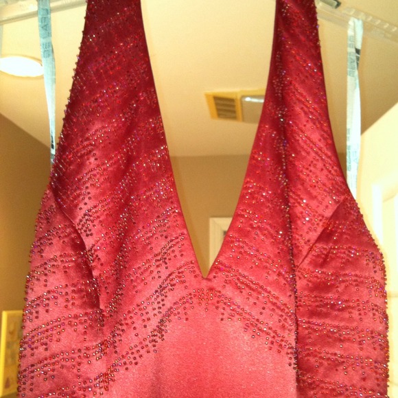 Gown - Picture 2 of 2