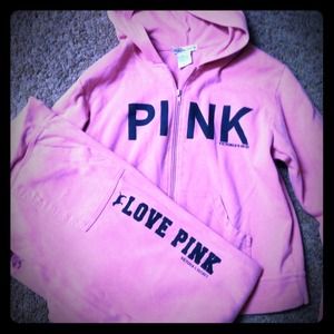 💋Reserved for @jpon83 Pink sweat outfit