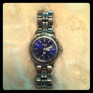RESERVED til Thur. Men's or Boy's Fossil watch