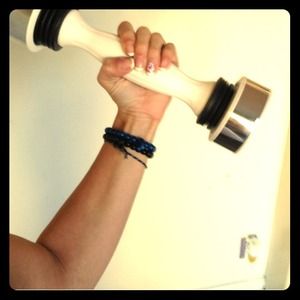 Accessories - THE SHAKE WEIGHT 💪 BRAND NEW Accessories - THE SHAKE WEIGHT 💪 BRAND NEW