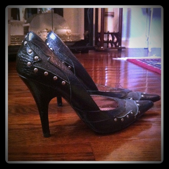 🎉RESERVED Heels for @splendeur.🎉