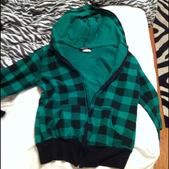 Wet seal plaid hoodie
