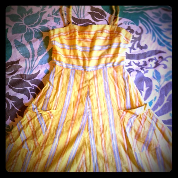 ❌SOLD❌Sunshine Yellow Stripe