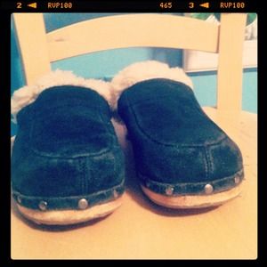 Size 7 Ugg clogs, warm and snuggly!