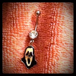 Jewelry - SOLD 😱new! Scream mask belly ring😱 Jewelry - SOLD 😱new! Scream mask belly ring😱