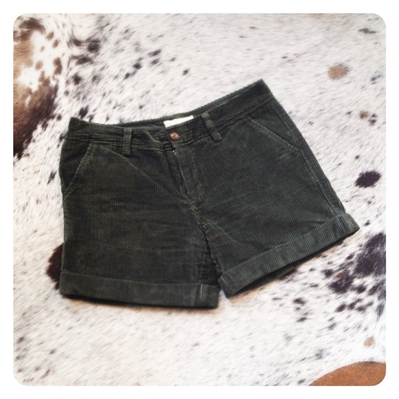Old Navy Shorts - HALF OFF SALE | Olive Green CORDUROY Shorts Old Navy Shorts - HALF OFF SALE | Olive Green CORDUROY Shorts