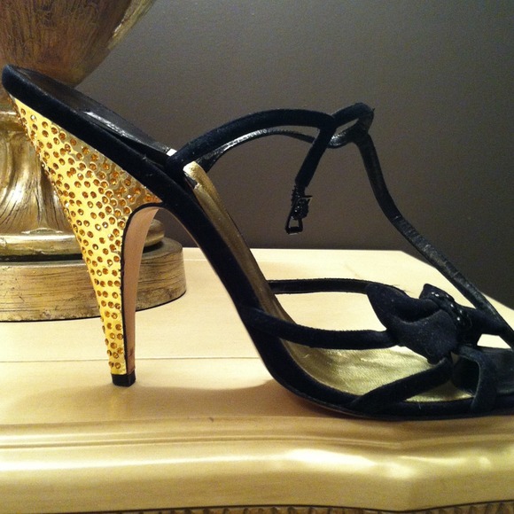 Women shoes