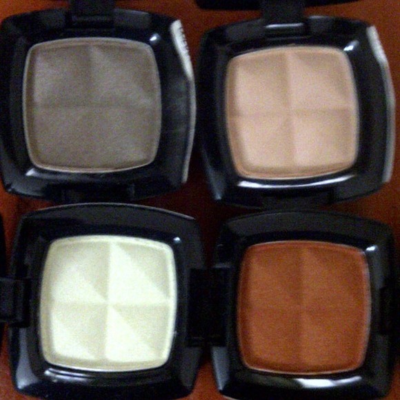👀 NYX eyeshadows! - Picture 2 of 3