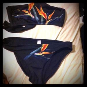 Black with flower detail bikini set