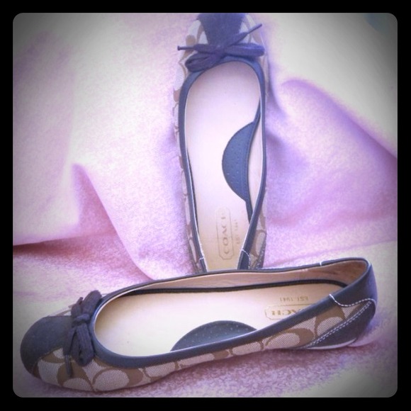 🎀New coach flats..🎀