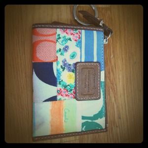 Authentic Coach change purse
