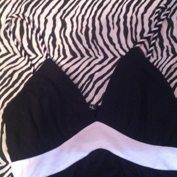 Tank top - Picture 2 of 3