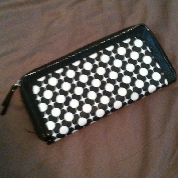 Reserved for @rbravo8 Wallet/clutch