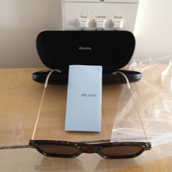 Prada sunglasses. Never used.