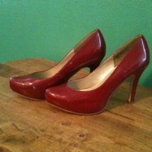 Reserved- 2 pairs of heels