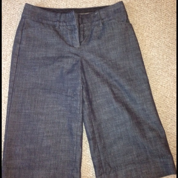 Express Denim Capri