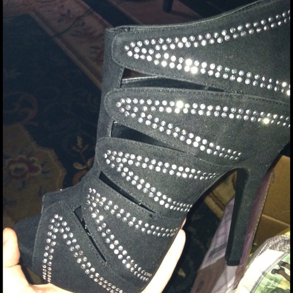 Badazz_shoes
