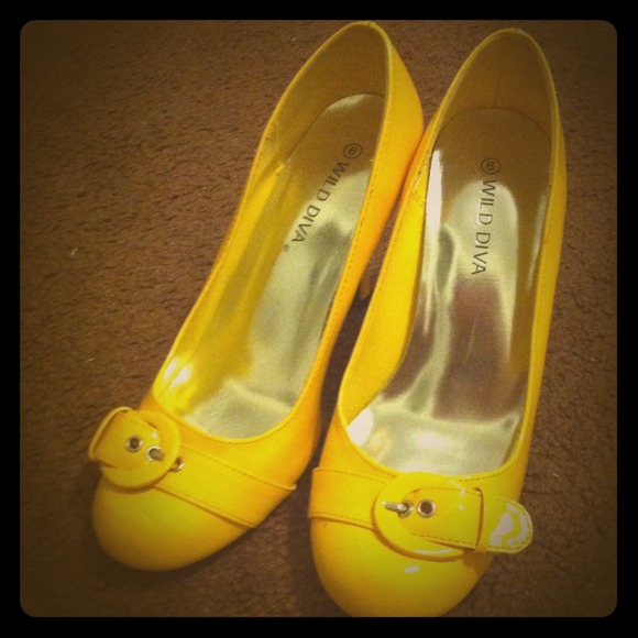 Mustard yellow high heels