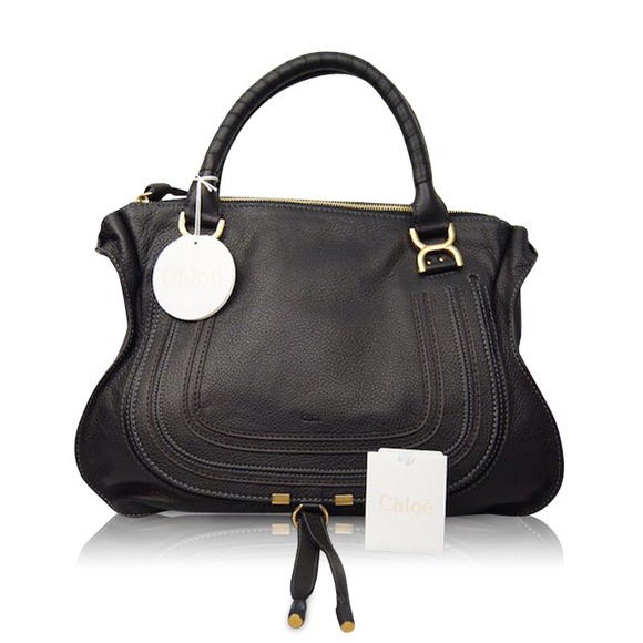 Chloe Marcie - Picture 2 of 2