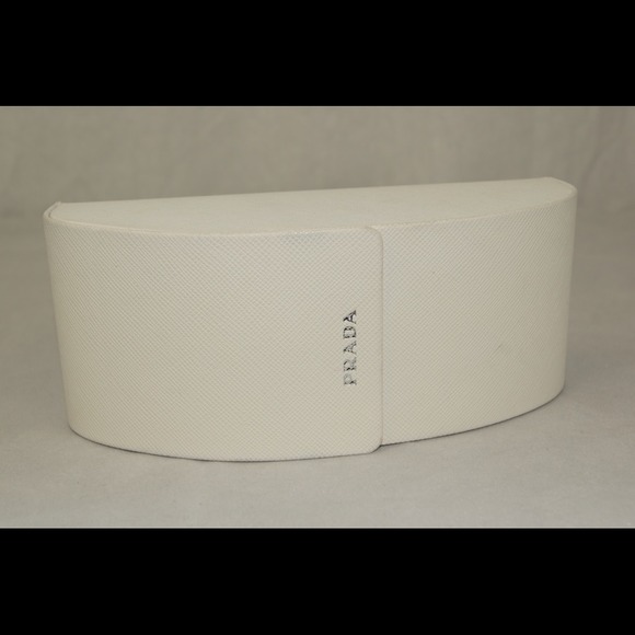 Prada sunglasses - Picture 4 of 4