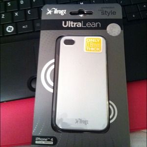 2 iPhone cases (reserved for allyssamc)