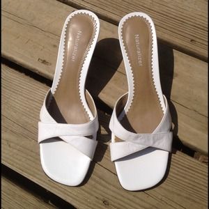 Brand New Naturalizer white sandals, size 8 1/2 M