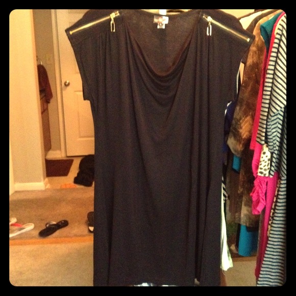 Mika tunic in black